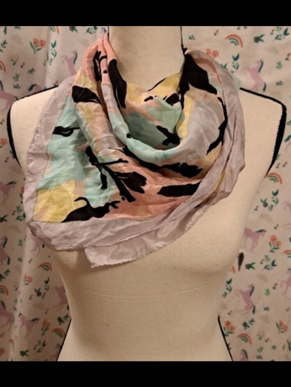 EUC Vintage 80s Honey Silk Pastel Graphic Retro Boho Neutral Casual Scarf Wrap